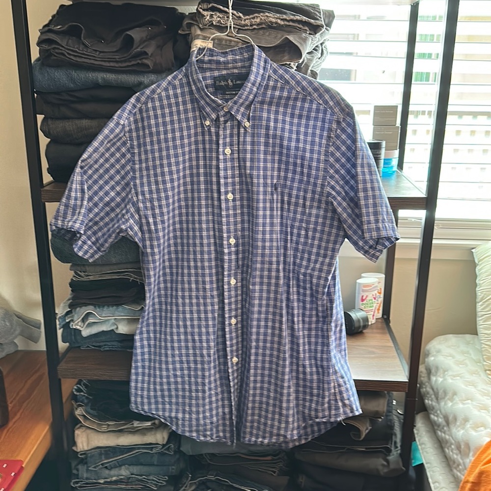RALPH LAUREN SHORT SLEEVE BUTTON SHIRT